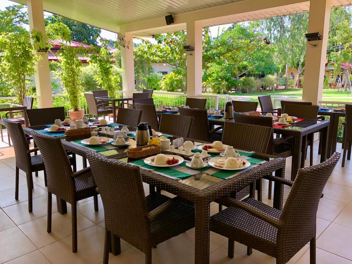 Strutz Art Garden Resort Bangued Esterno foto